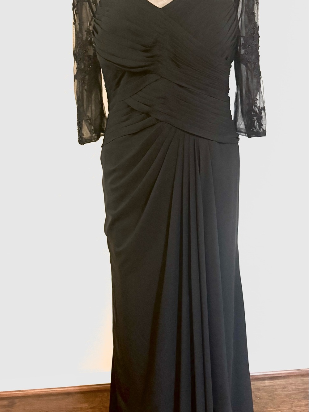 JJ’s House Elegant Black Evening Gown with Sheer Lace Sleeves - Picture 8 of 10